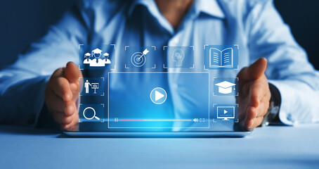 乒乓球球在对面可以触桌几次