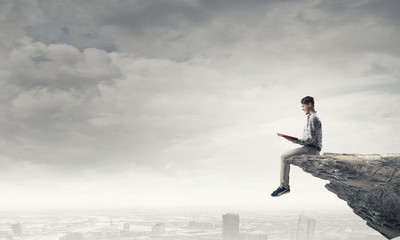 为什么有人愿意花20万买红旗HS5？